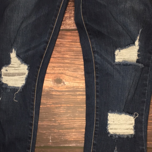 Forever 21 Distressed Skinny Jean size Medium - Picture 8 of 12
